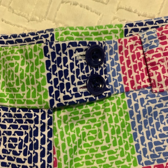 Vineyard Vines Women’s shorts - Picture 3 of 5